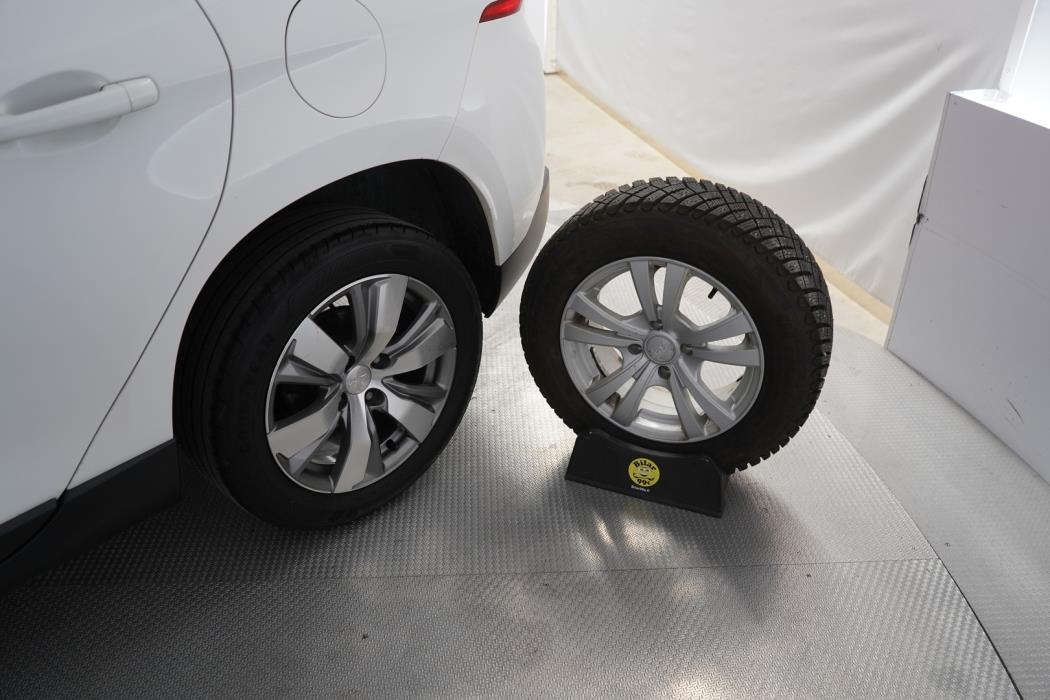 PEUGEOT 2008 2014