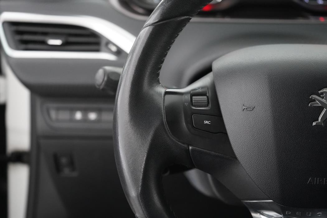 PEUGEOT 2008 2014