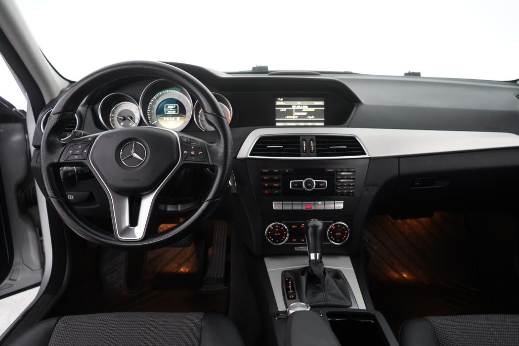 MERCEDES-BENZ C 2012