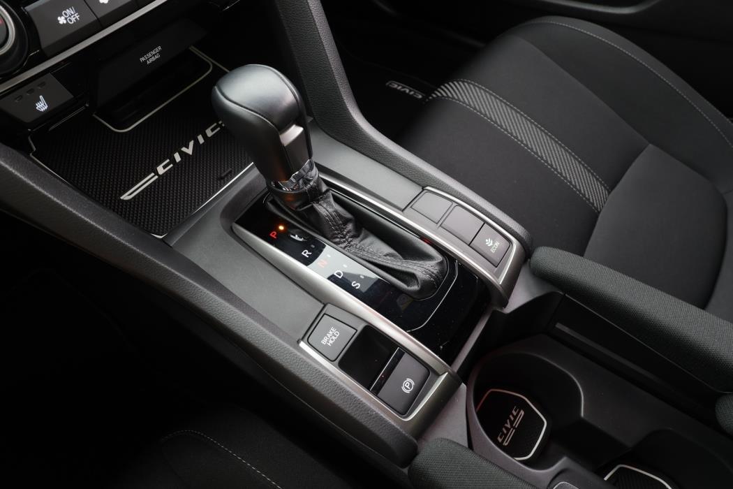 HONDA Civic 2018