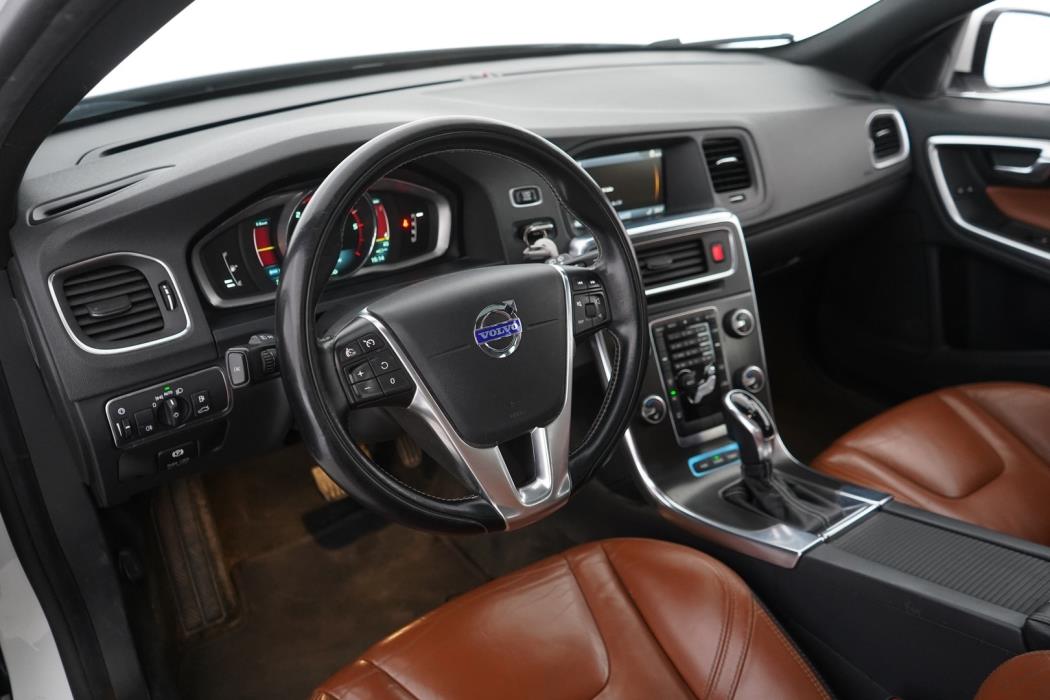 VOLVO V60 2013