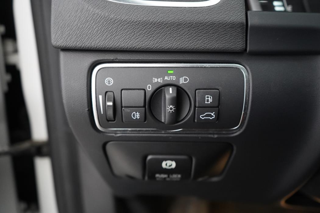 VOLVO V60 2013