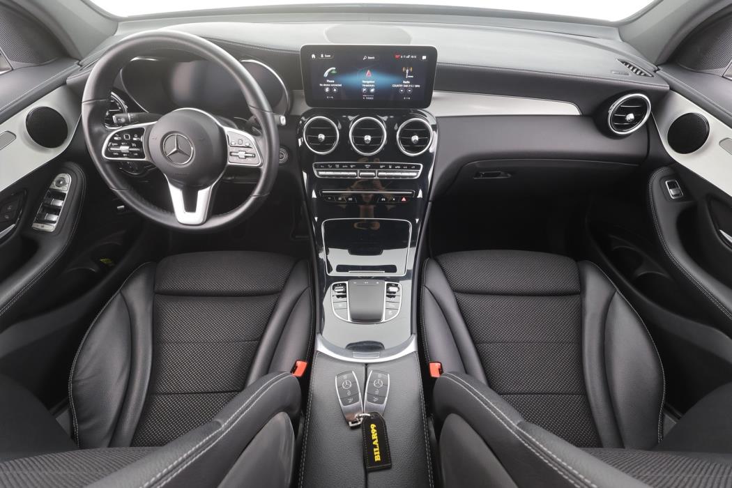 MERCEDES-BENZ GLC 2022