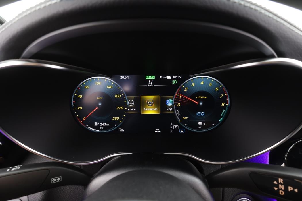 MERCEDES-BENZ GLC 2022