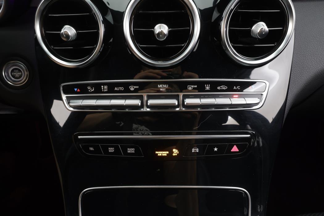 MERCEDES-BENZ GLC 2022