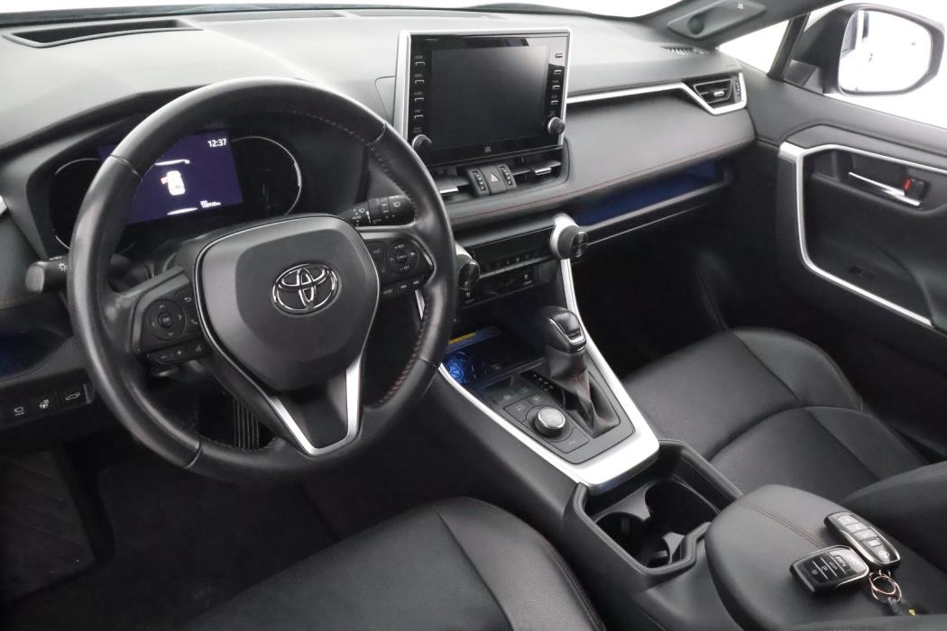 TOYOTA RAV4 Plug-in 2021