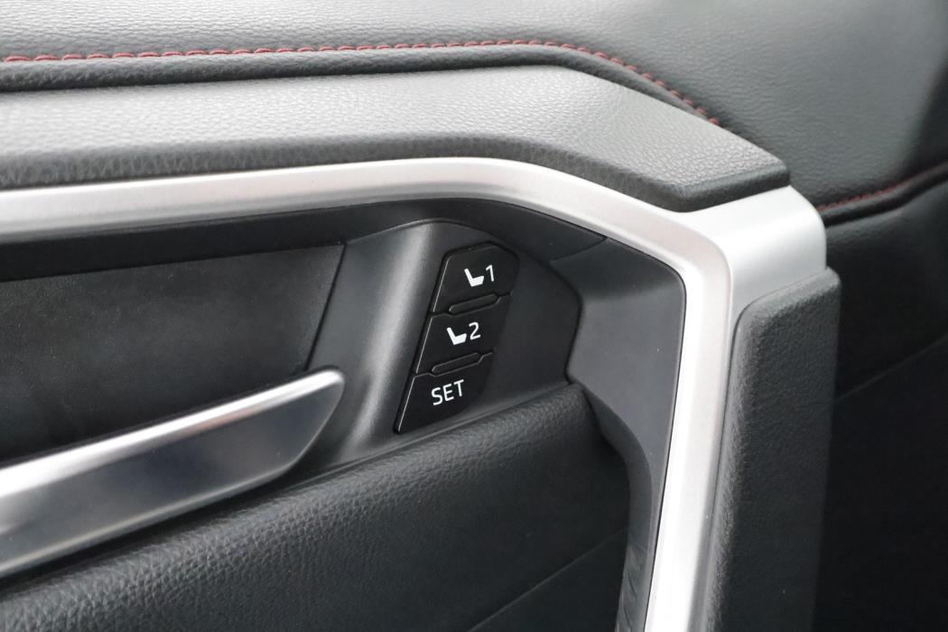 TOYOTA RAV4 Plug-in 2021