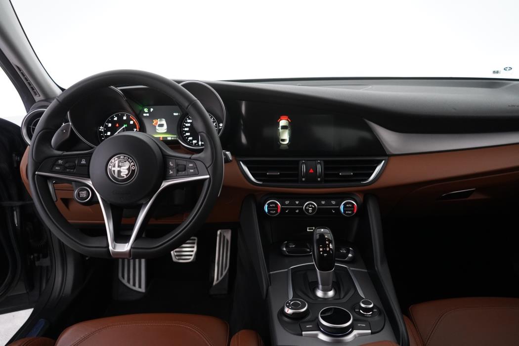 ALFA ROMEO Giulia 2017