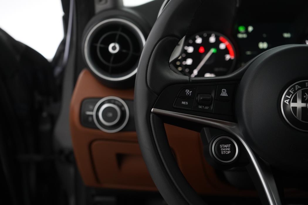 ALFA ROMEO Giulia 2017