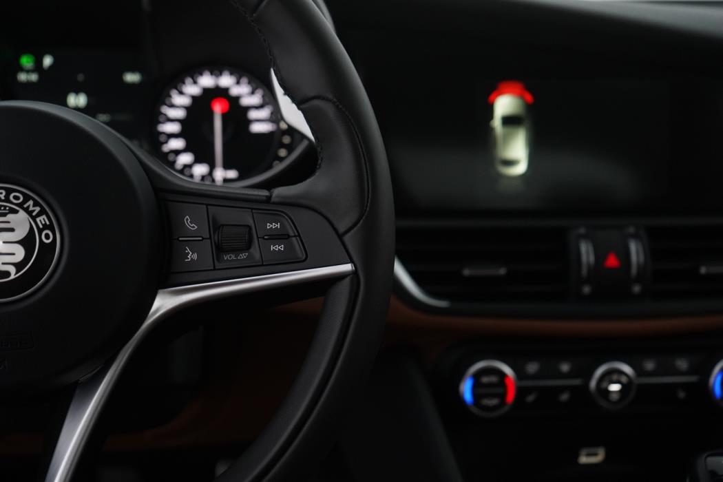 ALFA ROMEO Giulia 2017