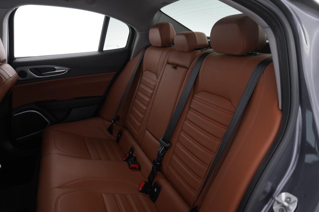 ALFA ROMEO Giulia 2017