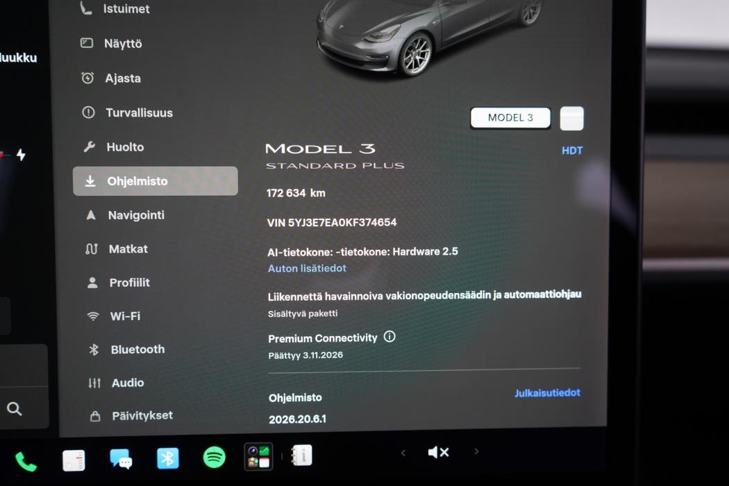TESLA Model 3 2019