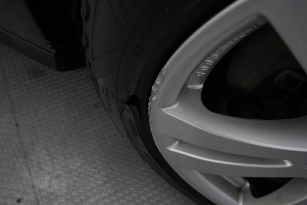 MERCEDES-BENZ E 2009