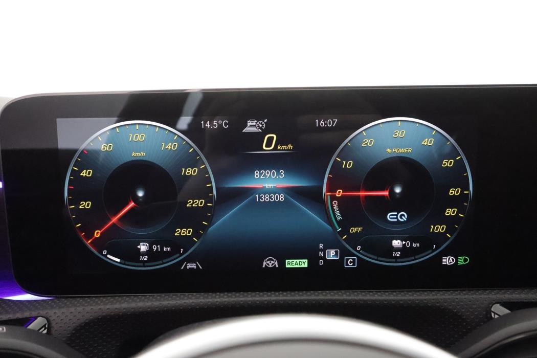 MERCEDES-BENZ CLA 2021