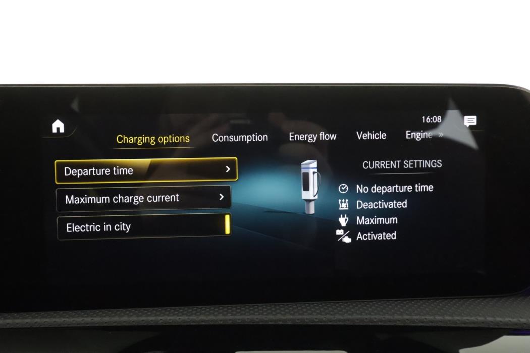 MERCEDES-BENZ CLA 2021