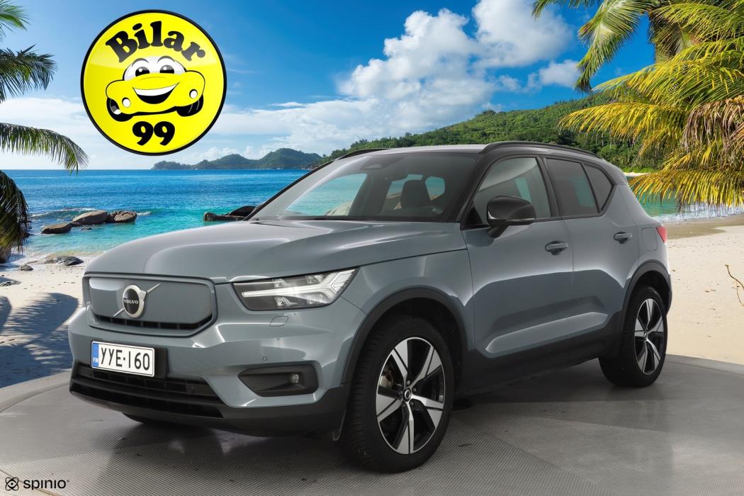 VOLVO XC40 2022