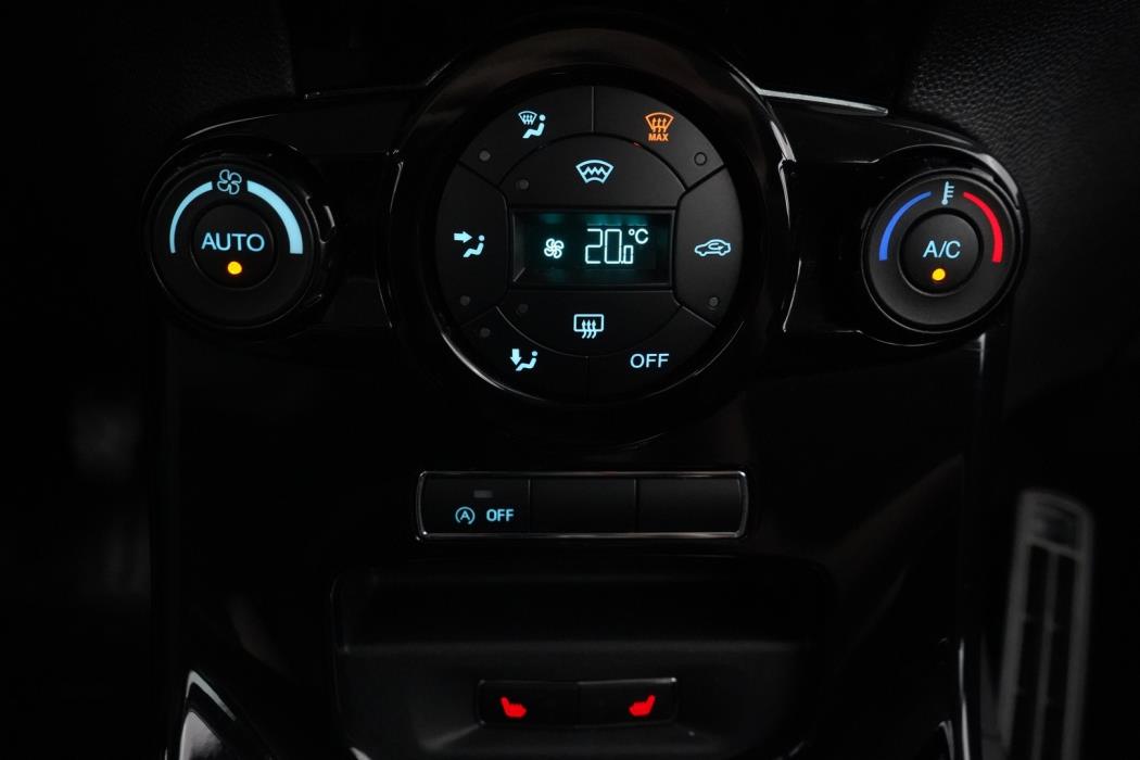 FORD Fiesta 2017