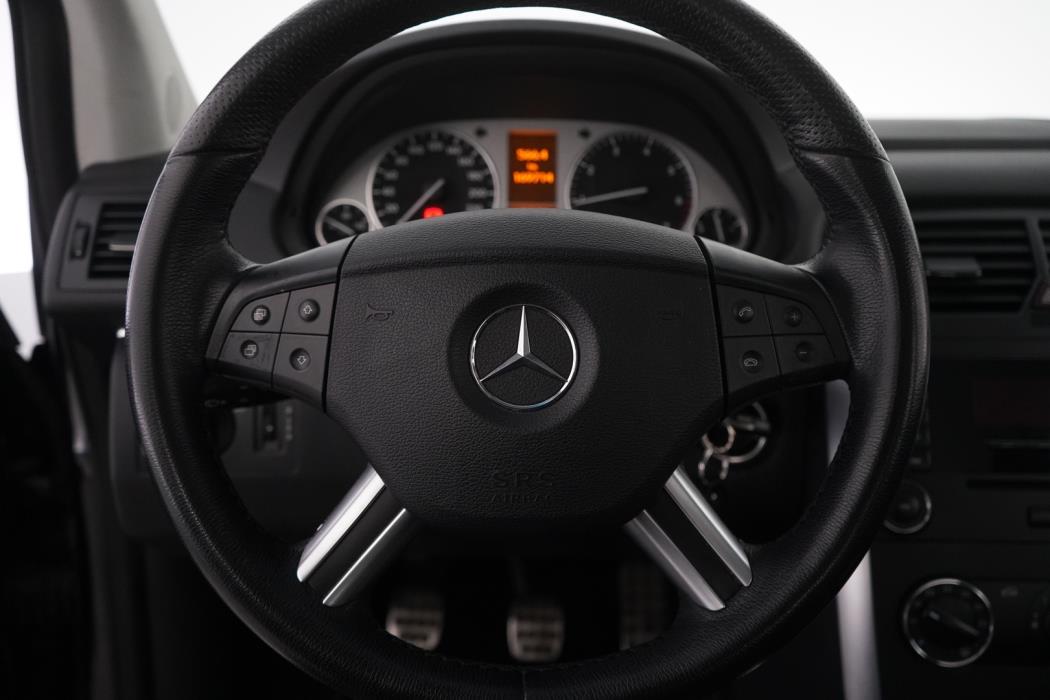 MERCEDES-BENZ B 2006