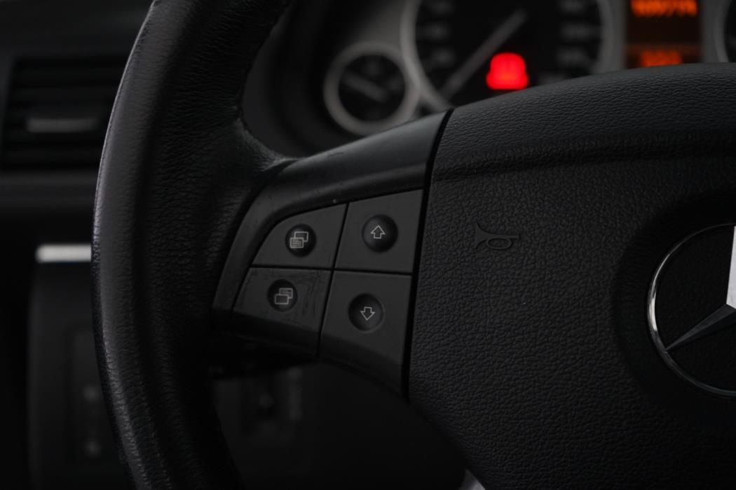 MERCEDES-BENZ B 2006