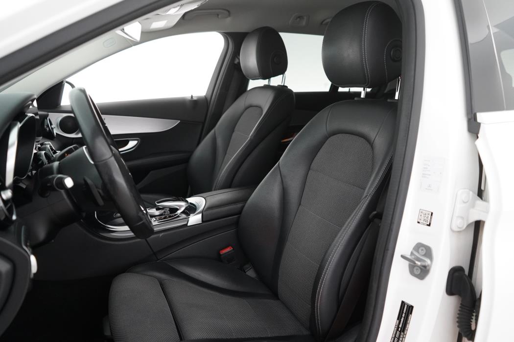 MERCEDES-BENZ C 2020