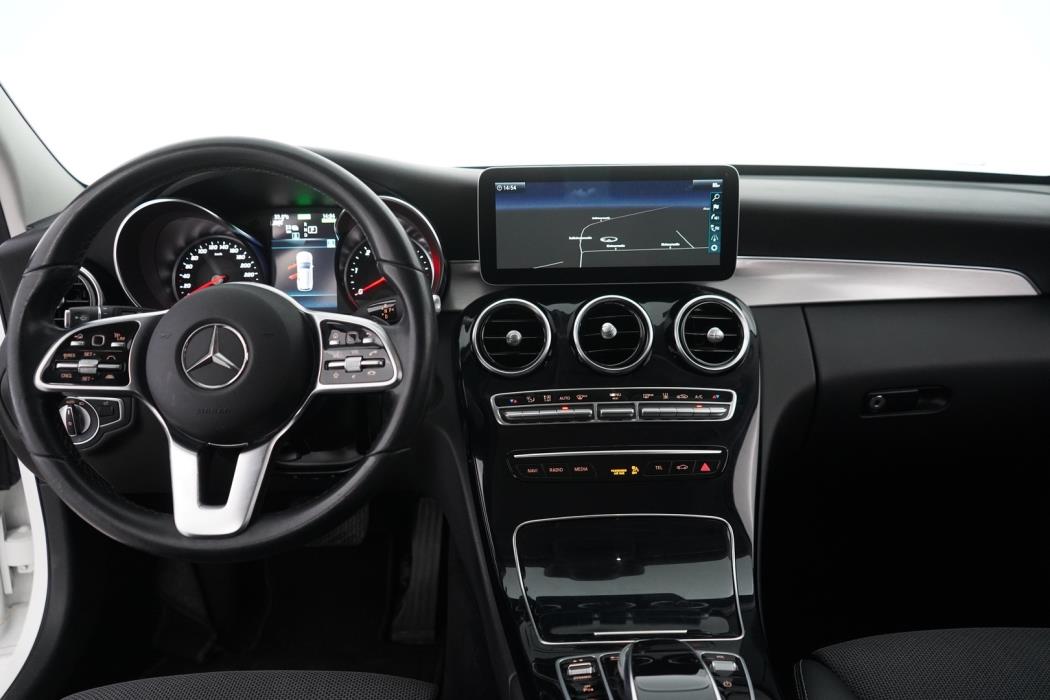 MERCEDES-BENZ C 2020