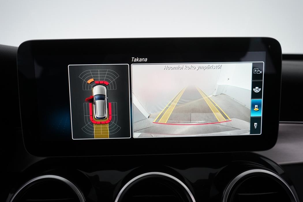 MERCEDES-BENZ C 2020