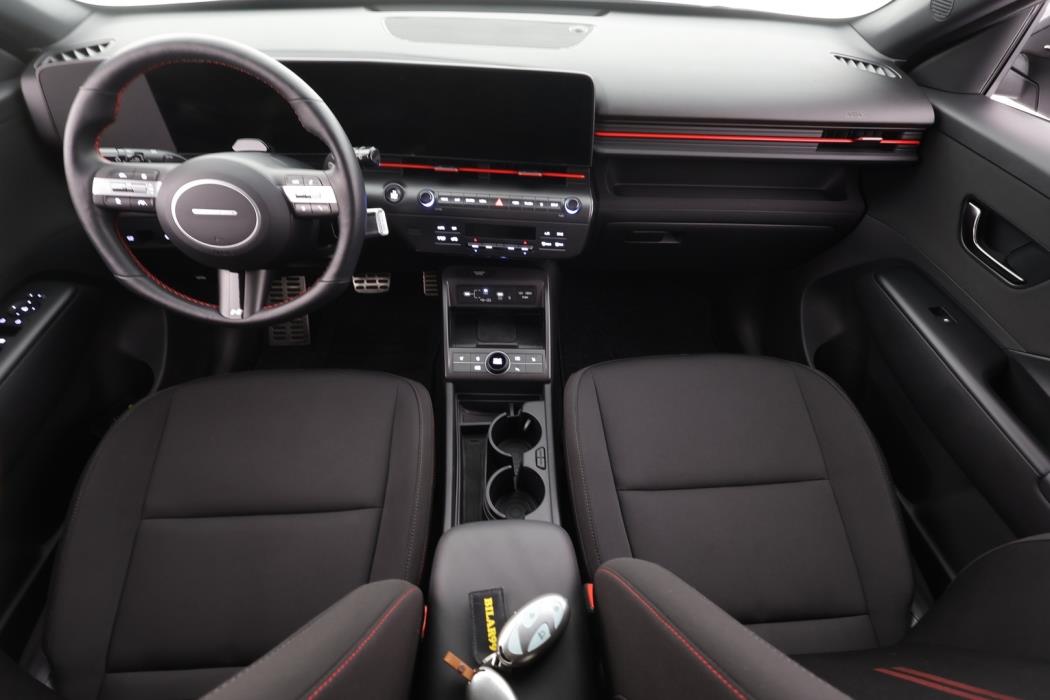 HYUNDAI KONA ELECTRIC 2025