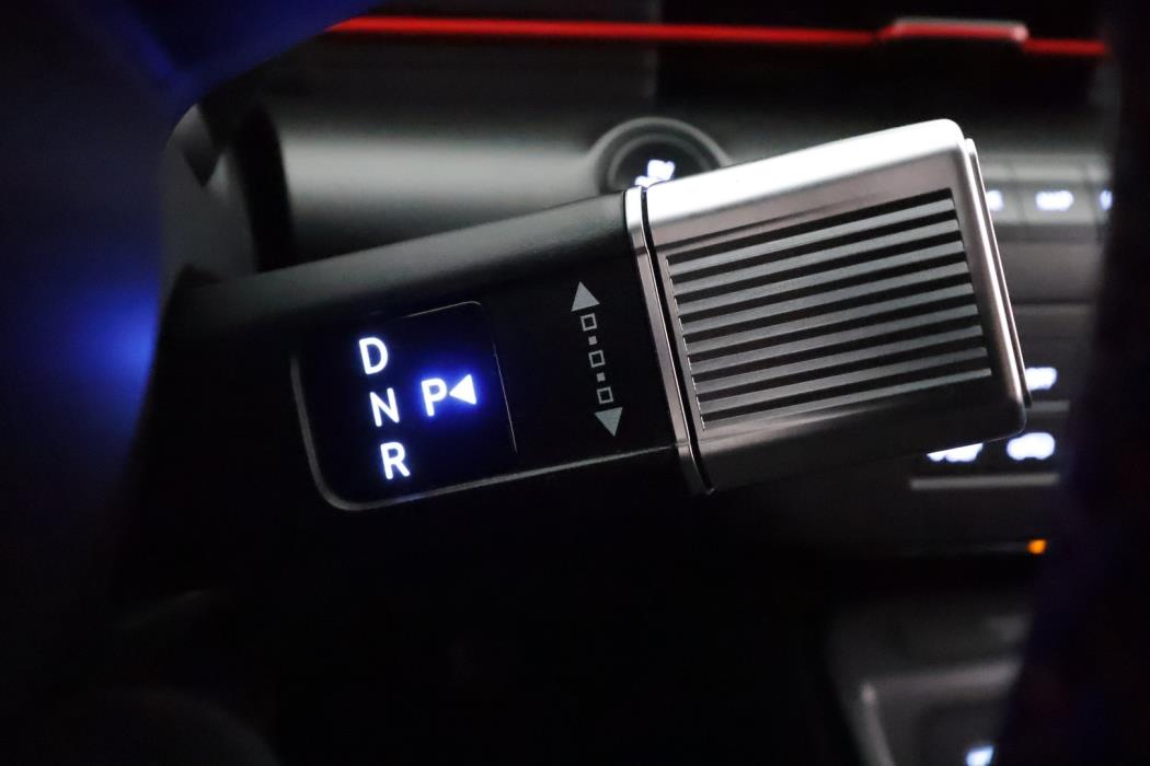 HYUNDAI KONA ELECTRIC 2025