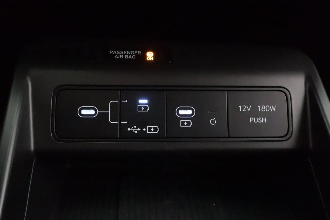 HYUNDAI KONA ELECTRIC 2025