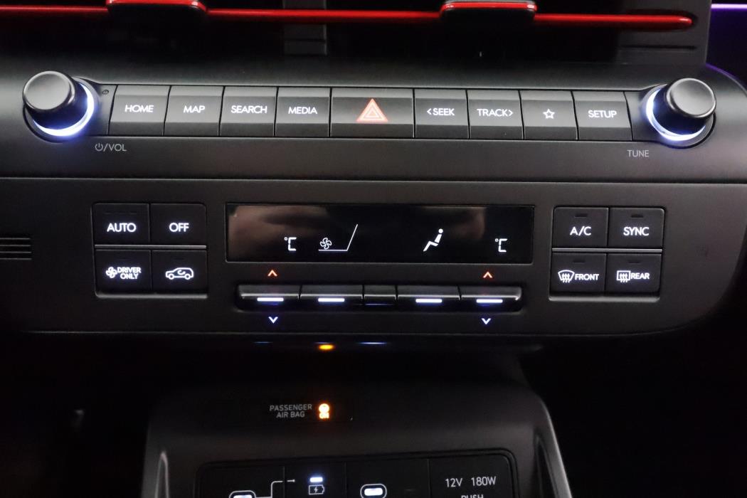 HYUNDAI KONA ELECTRIC 2025