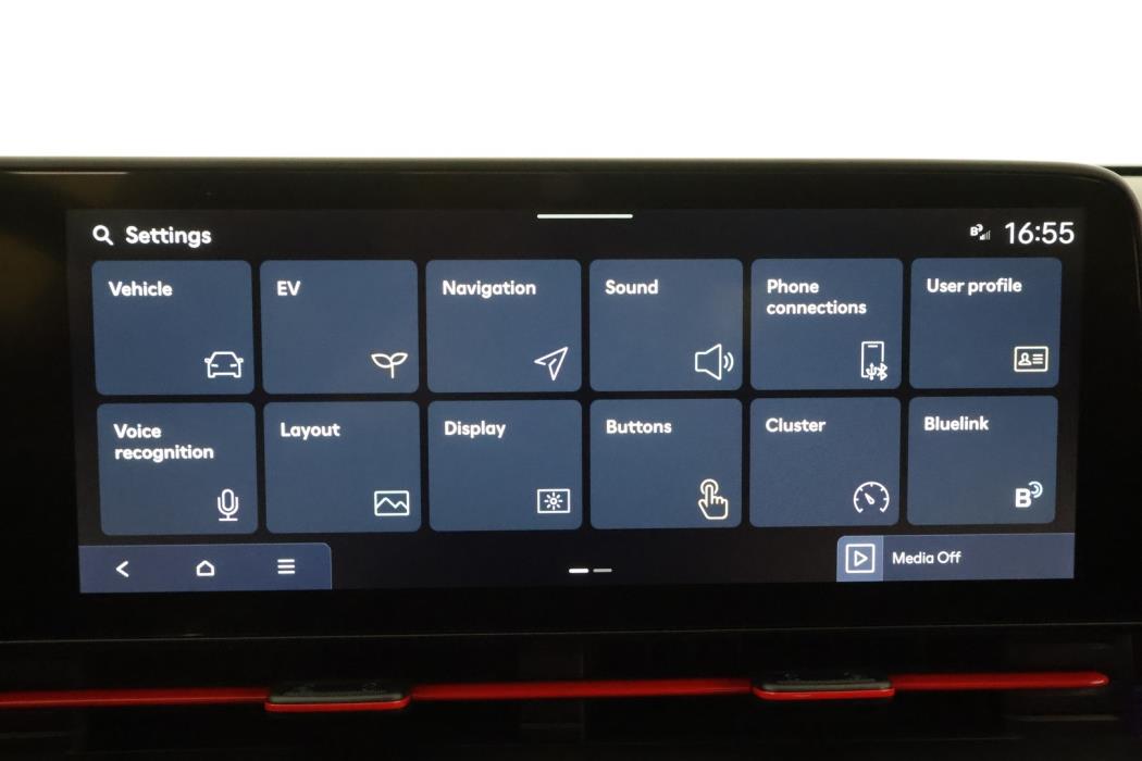 HYUNDAI KONA ELECTRIC 2025