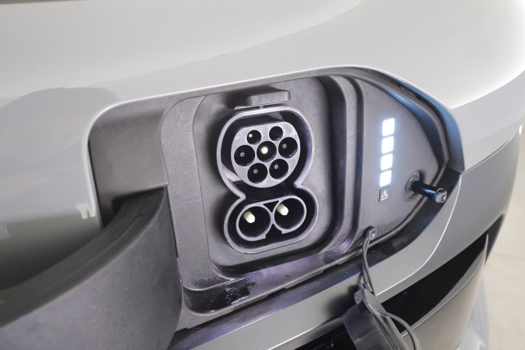 HYUNDAI KONA ELECTRIC 2025