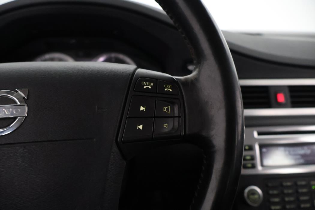 VOLVO XC70 2008