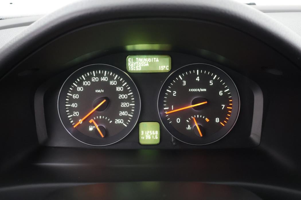 VOLVO V50 2011