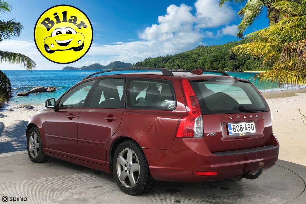 VOLVO V50 2011