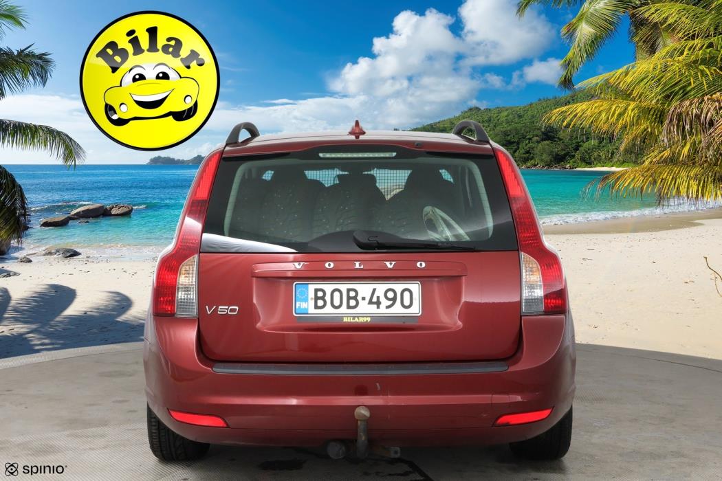 VOLVO V50 2011
