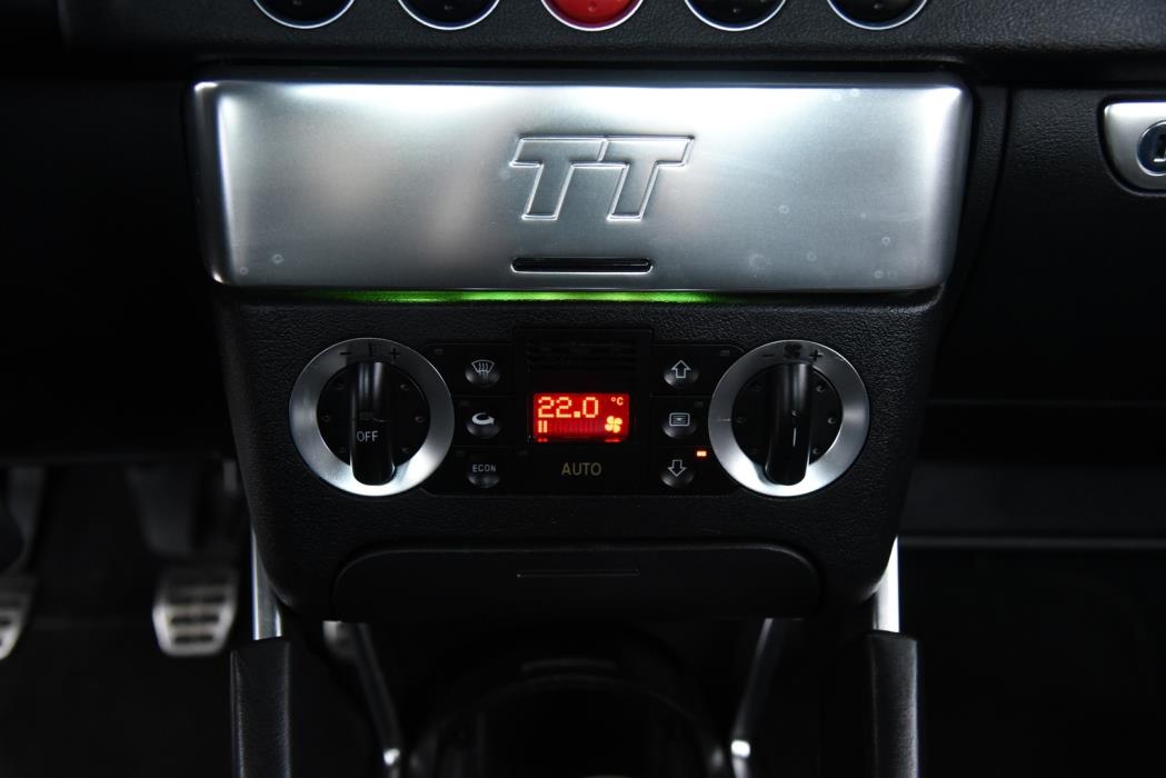 AUDI TT 2000