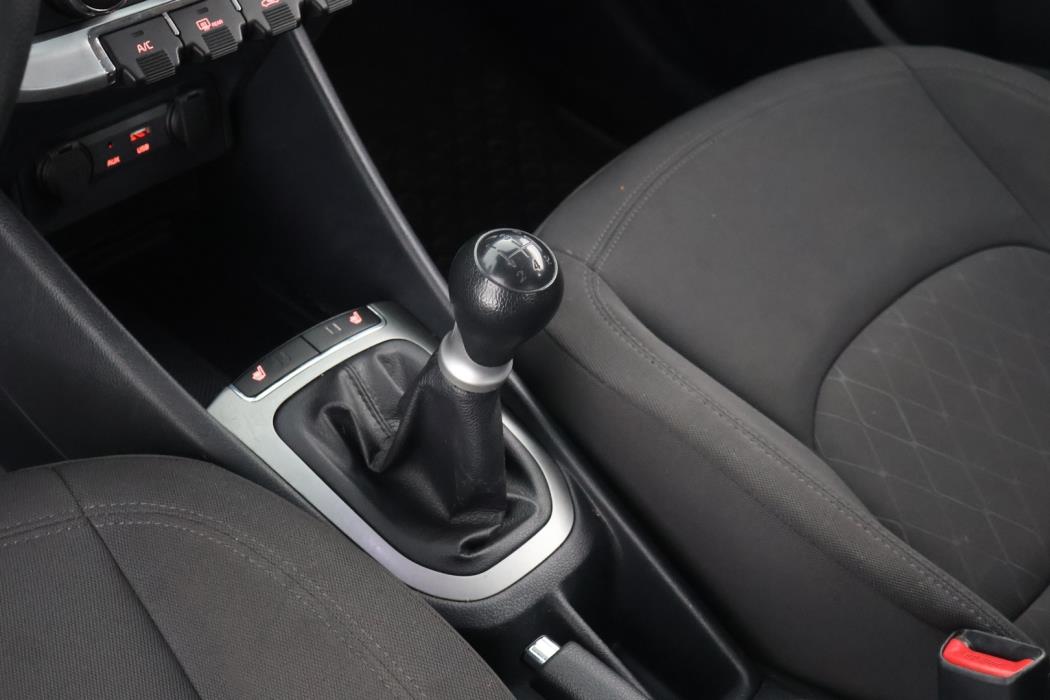 KIA Rio 2015