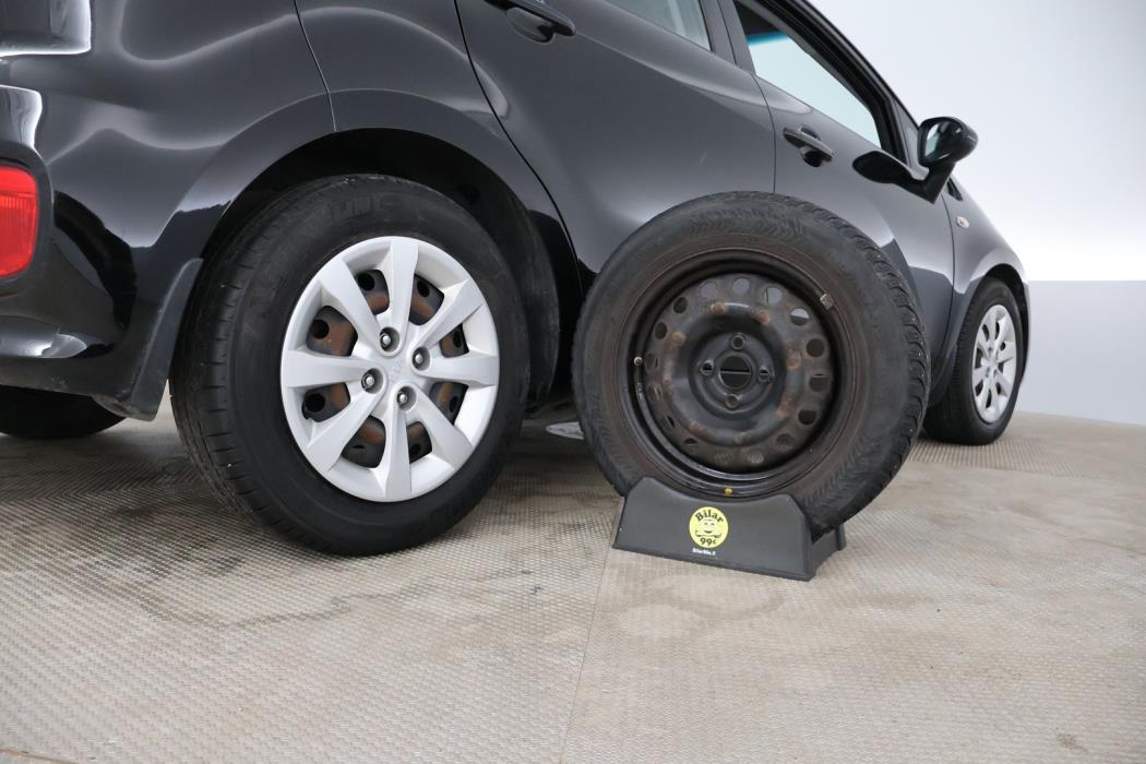 KIA Rio 2015