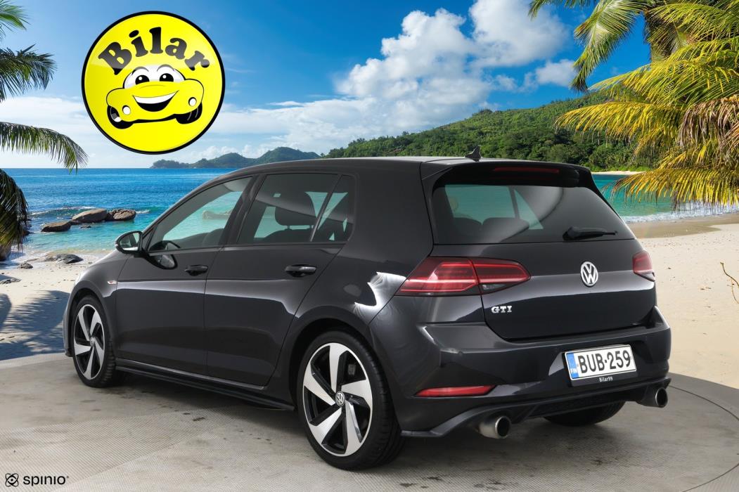 VOLKSWAGEN Golf 2017