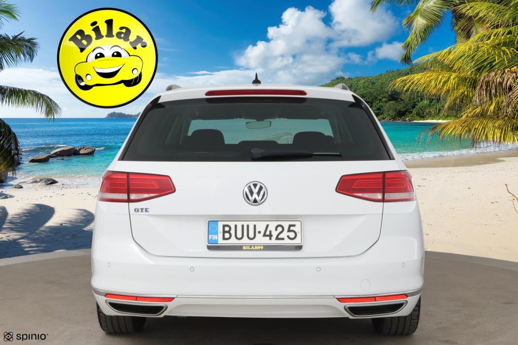 VOLKSWAGEN Passat 2018
