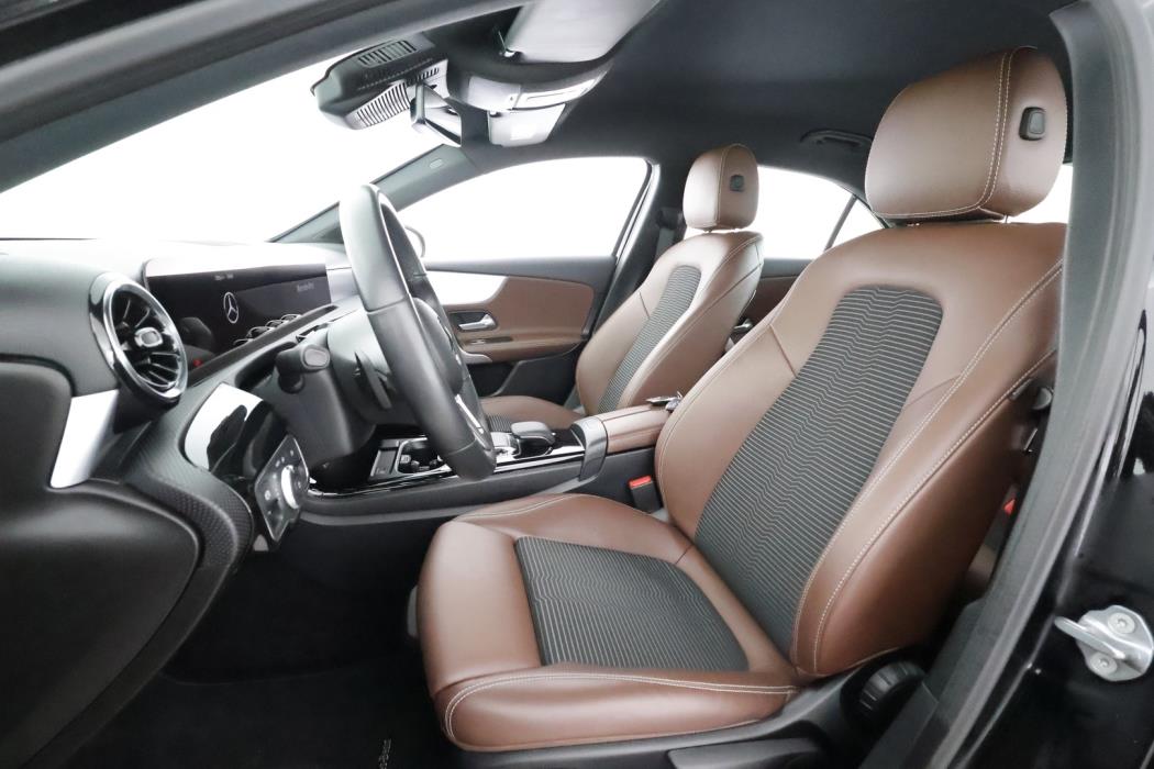 MERCEDES-BENZ A 2019