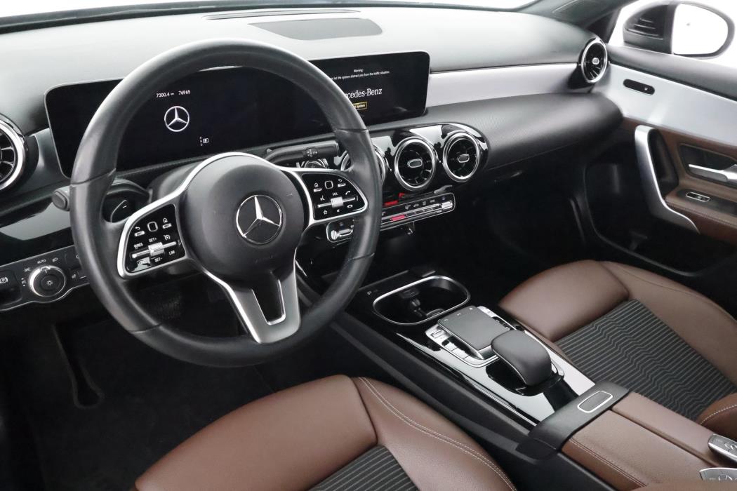 MERCEDES-BENZ A 2019