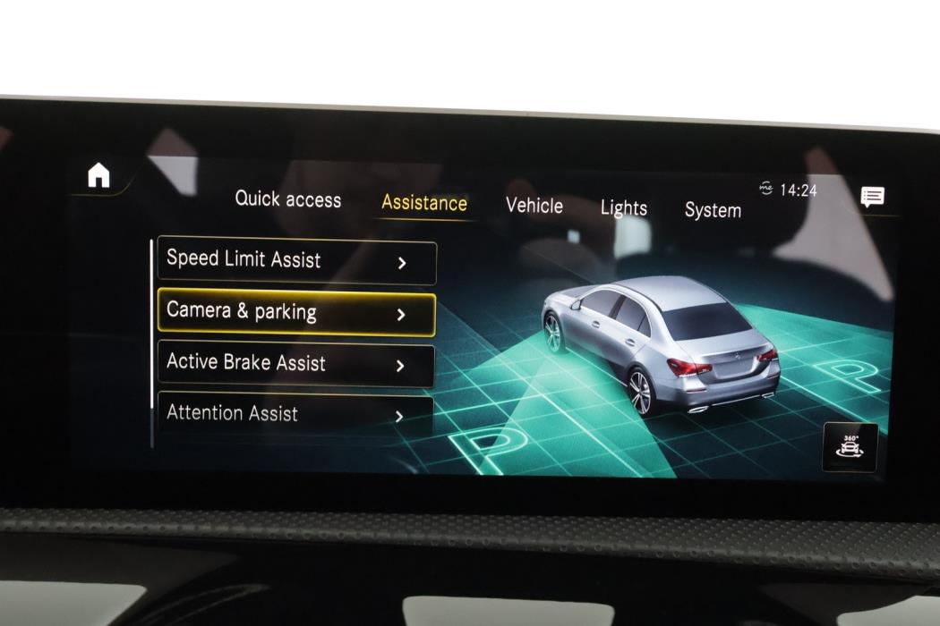 MERCEDES-BENZ A 2019