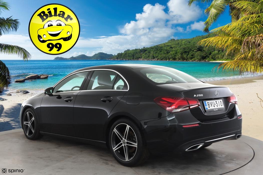 MERCEDES-BENZ A 2019