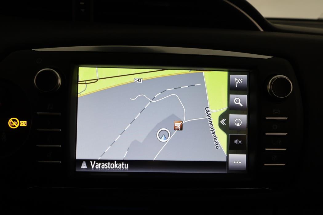 TOYOTA Yaris 2019