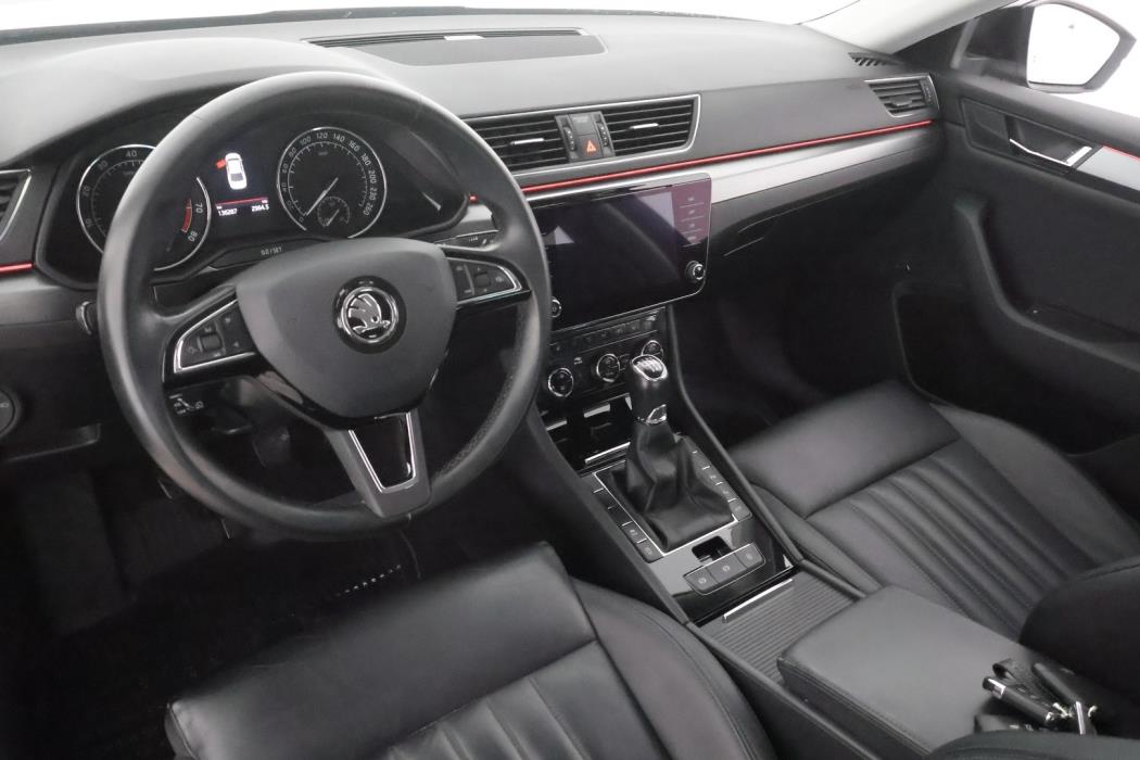 SKODA Superb 2019