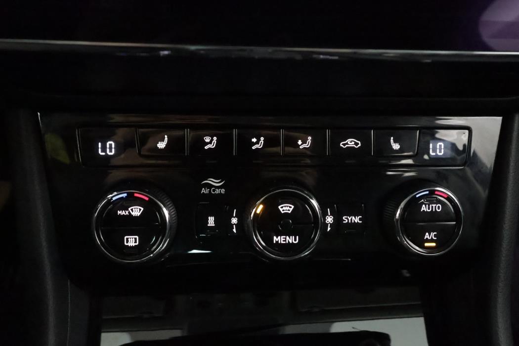 SKODA Superb 2019