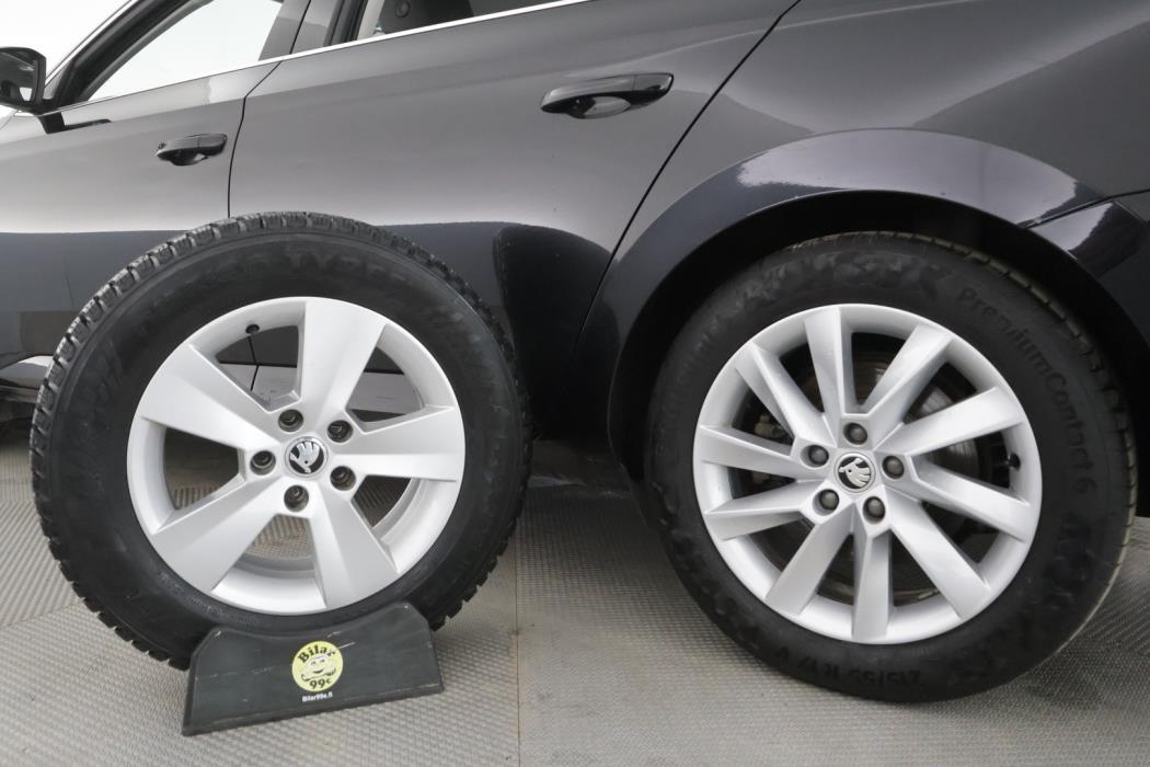 SKODA Superb 2019