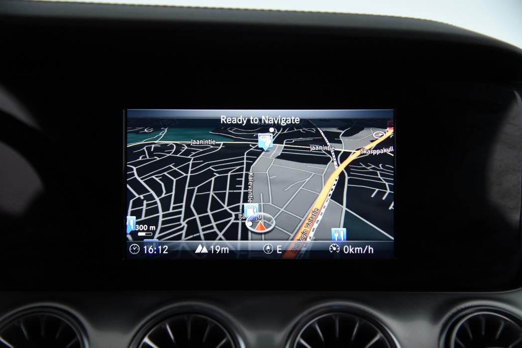 MERCEDES-BENZ E 2018